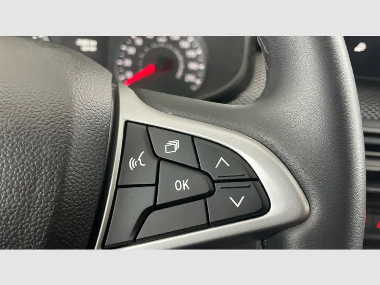 Dacia Jogger 1.0 TCe Expression 81kW 7pl. — معرض صور السيارة 26