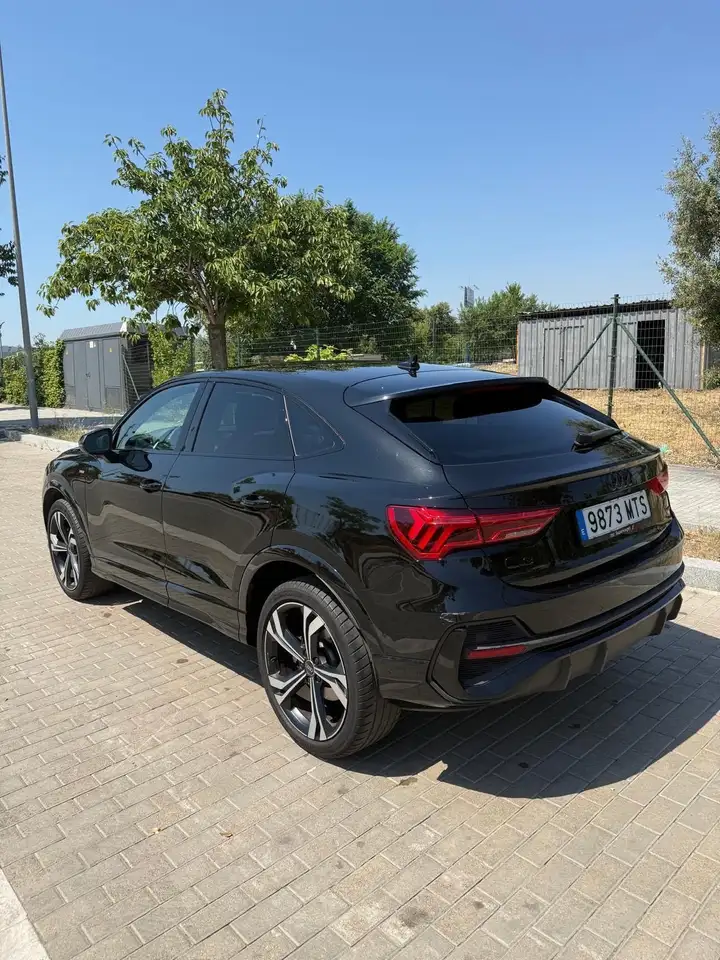 Audi Q3 35 TDI Black line S tronic 110kW — L' Hospitalet de Llobregat, Barcelona
