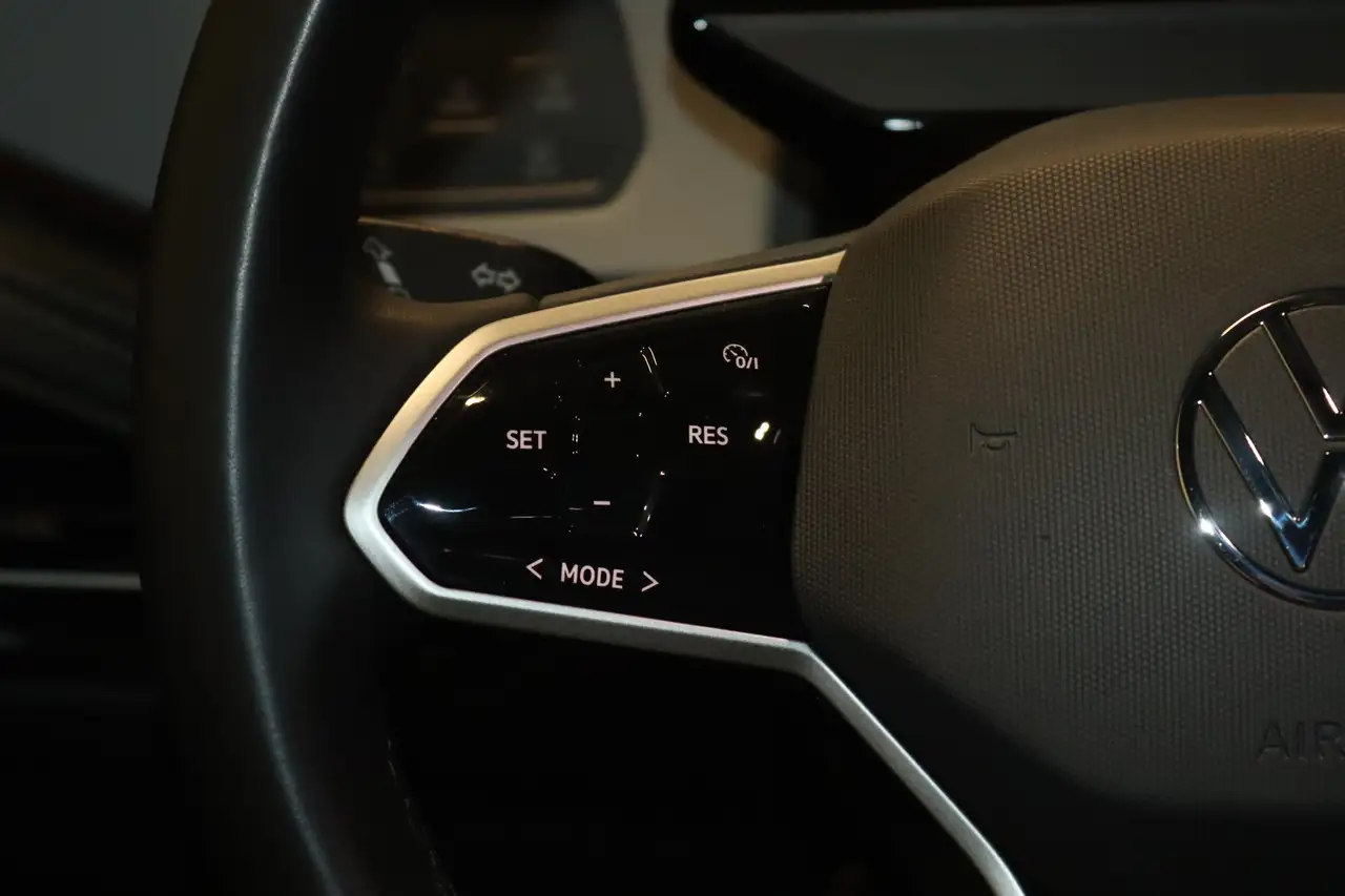 Volkswagen ID.3 Pro 150 kW Move 62 kw h-CCS-LED-NAV-SHZ-KAM — Galería del vehículo 14