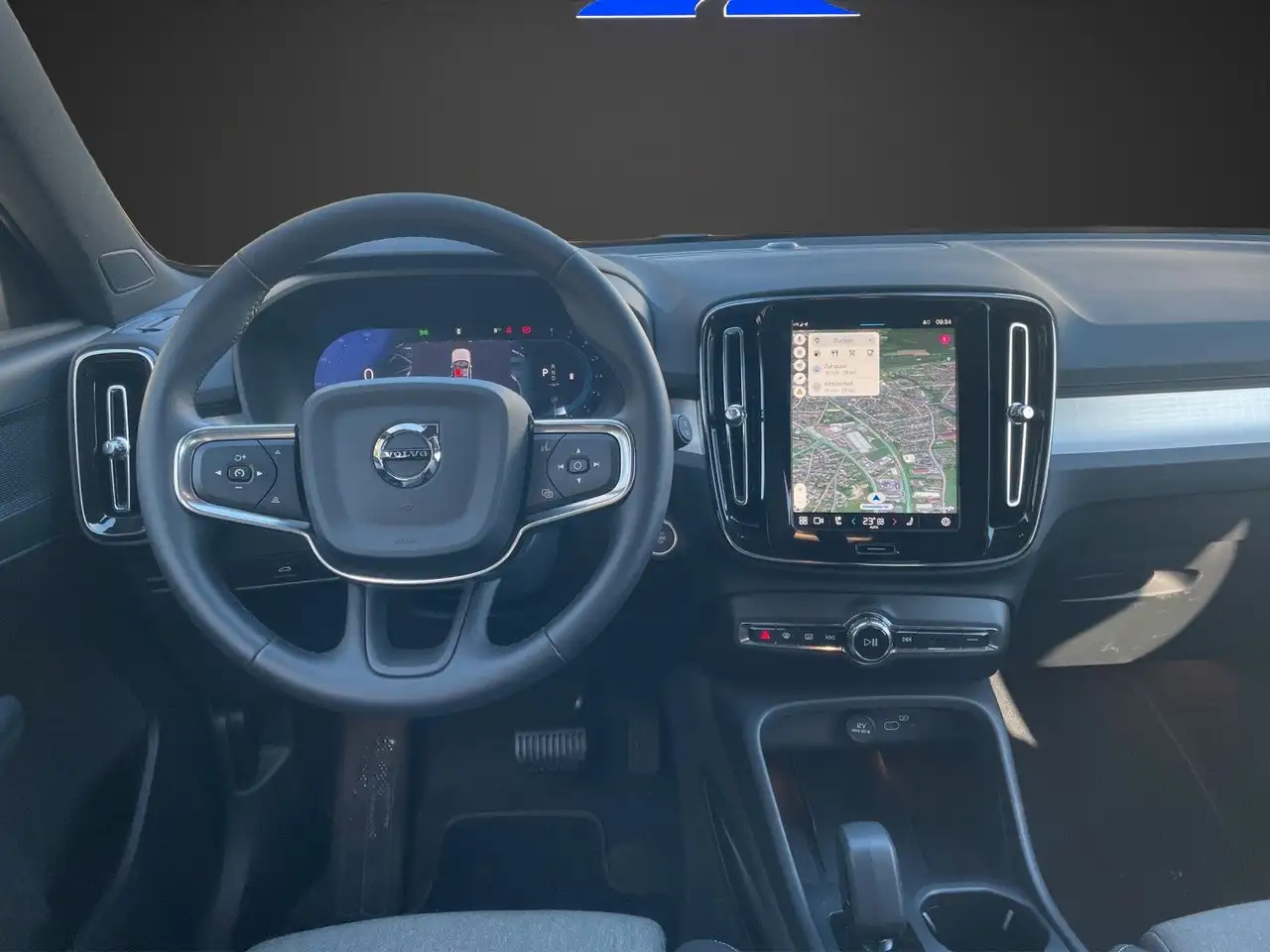 Volvo XC40 B3 Core 2WD — Galería del vehículo 12