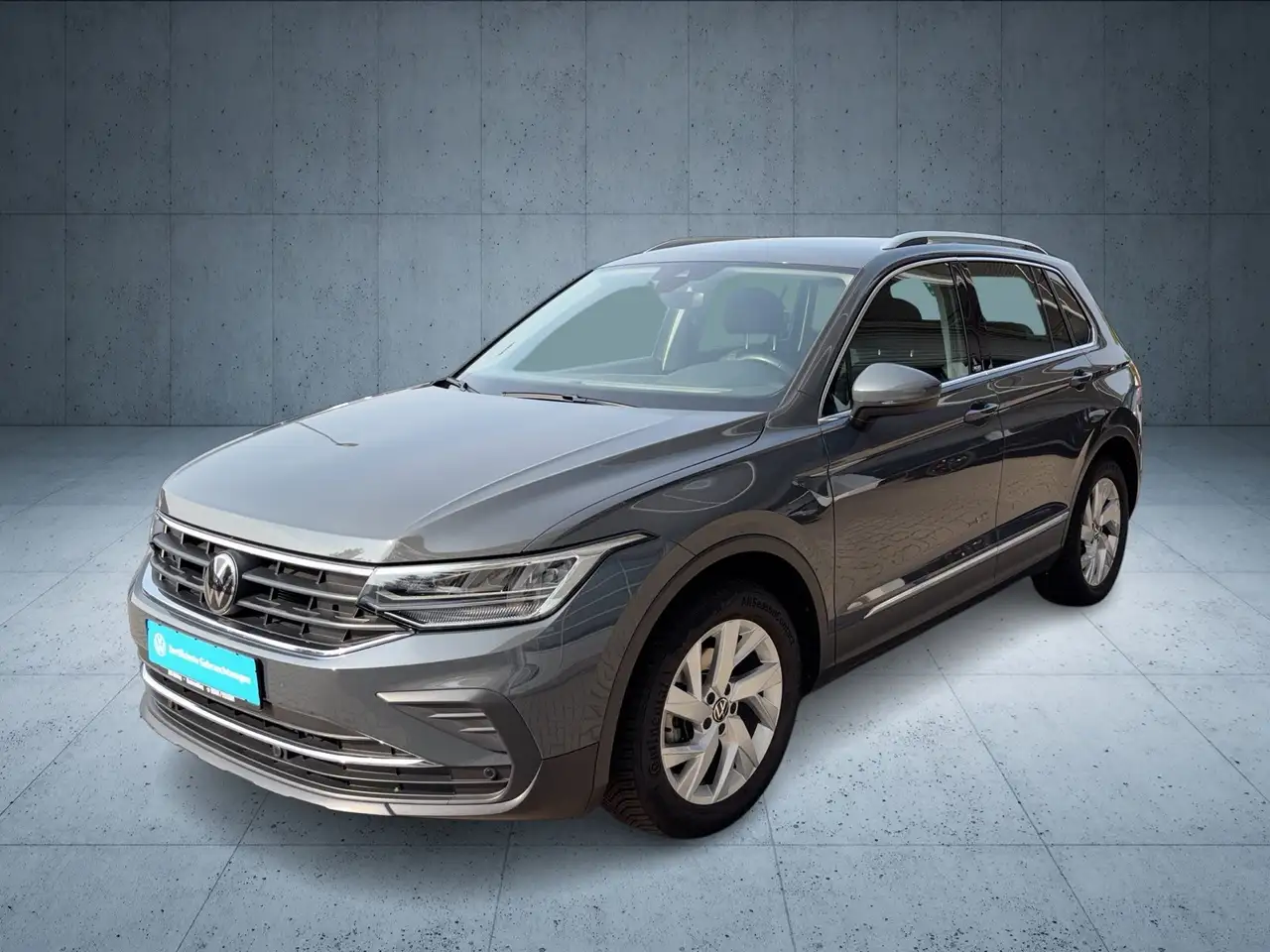 Volkswagen Tiguan MOVE 1.5 TSI ACC R-KAMERA LED NAVI PDC — معرض صور السيارة 2