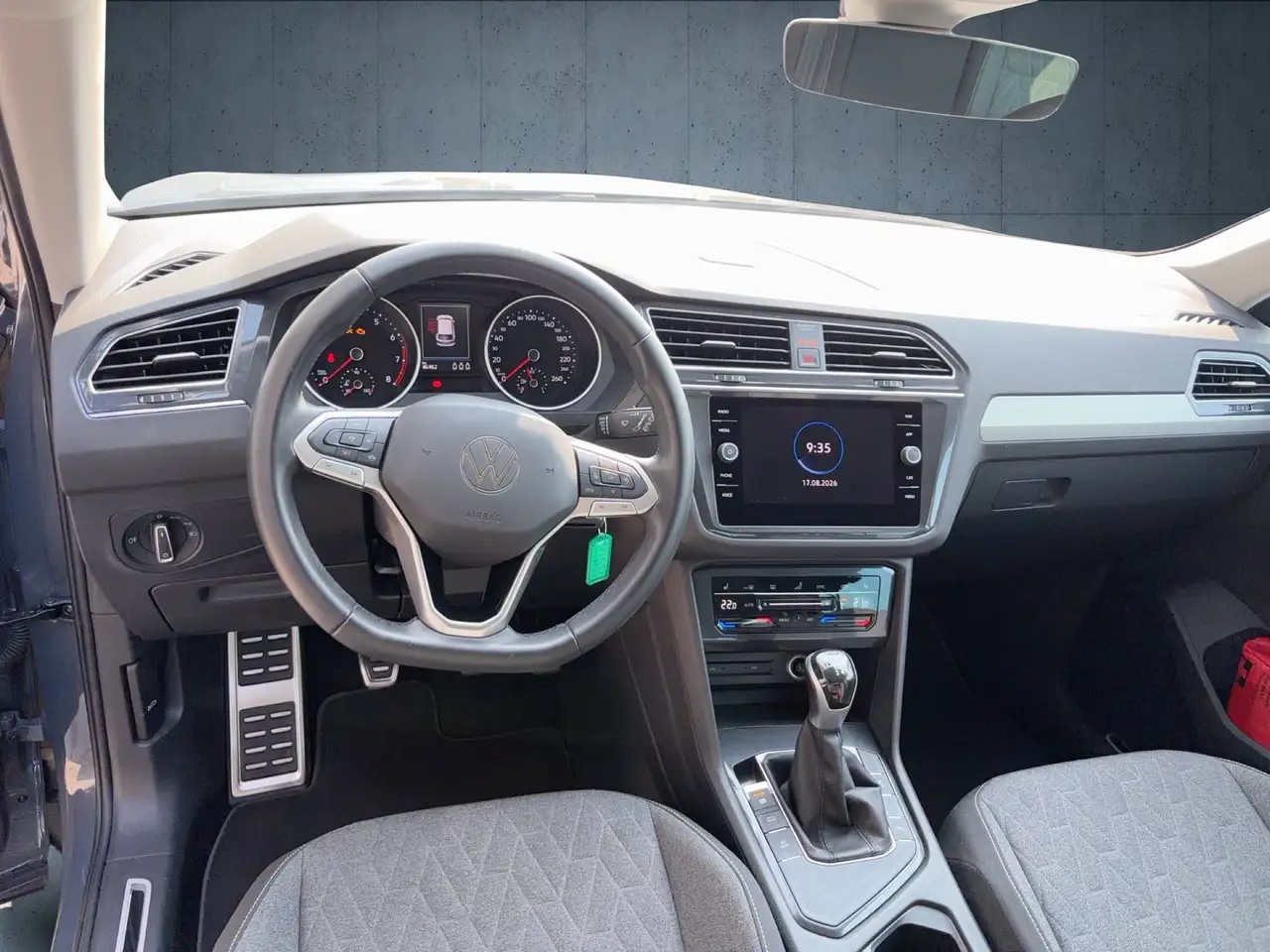 Volkswagen Tiguan MOVE 1.5 TSI ACC R-KAMERA LED NAVI PDC — معرض صور السيارة 15