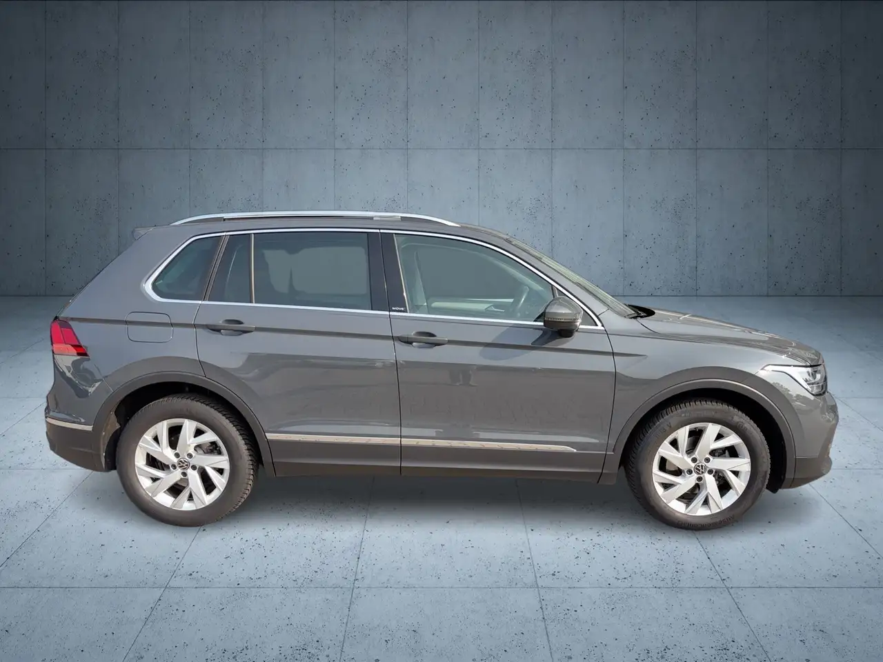 Volkswagen Tiguan MOVE 1.5 TSI ACC R-KAMERA LED NAVI PDC — معرض صور السيارة 9