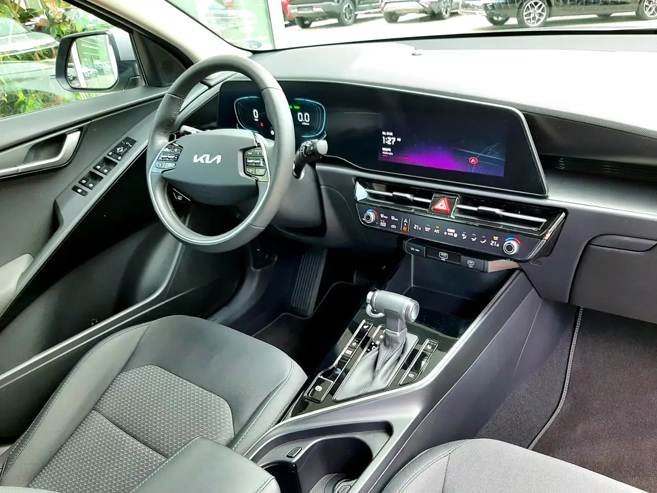 Kia Niro 1.6 HEV DCT Edition 7 NAVI MJ25 — Galería del vehículo 9