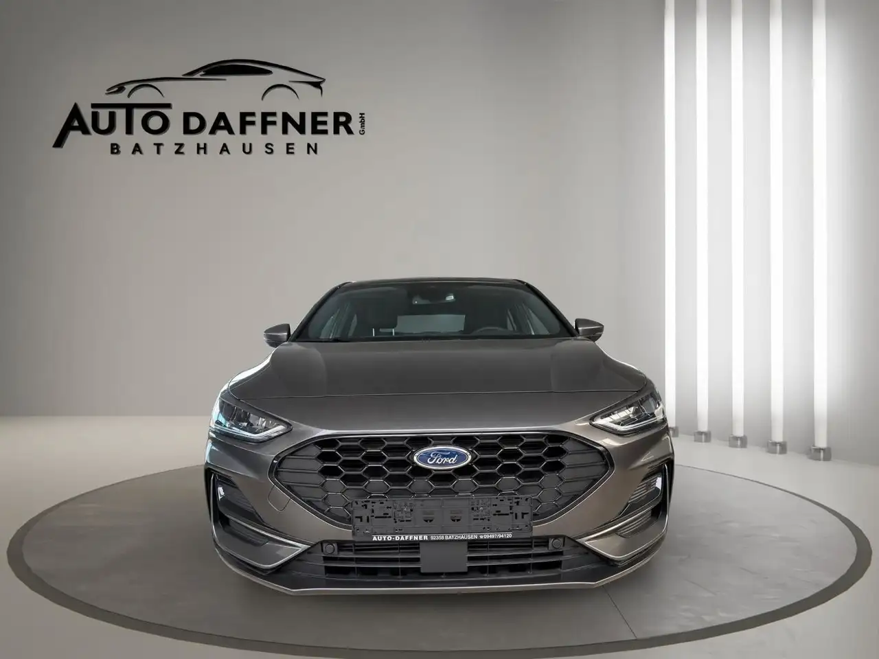 Ford Focus 1,0 EcoBoost Hybrid 114kW ST-Line X Autom. — Vehicle gallery 2