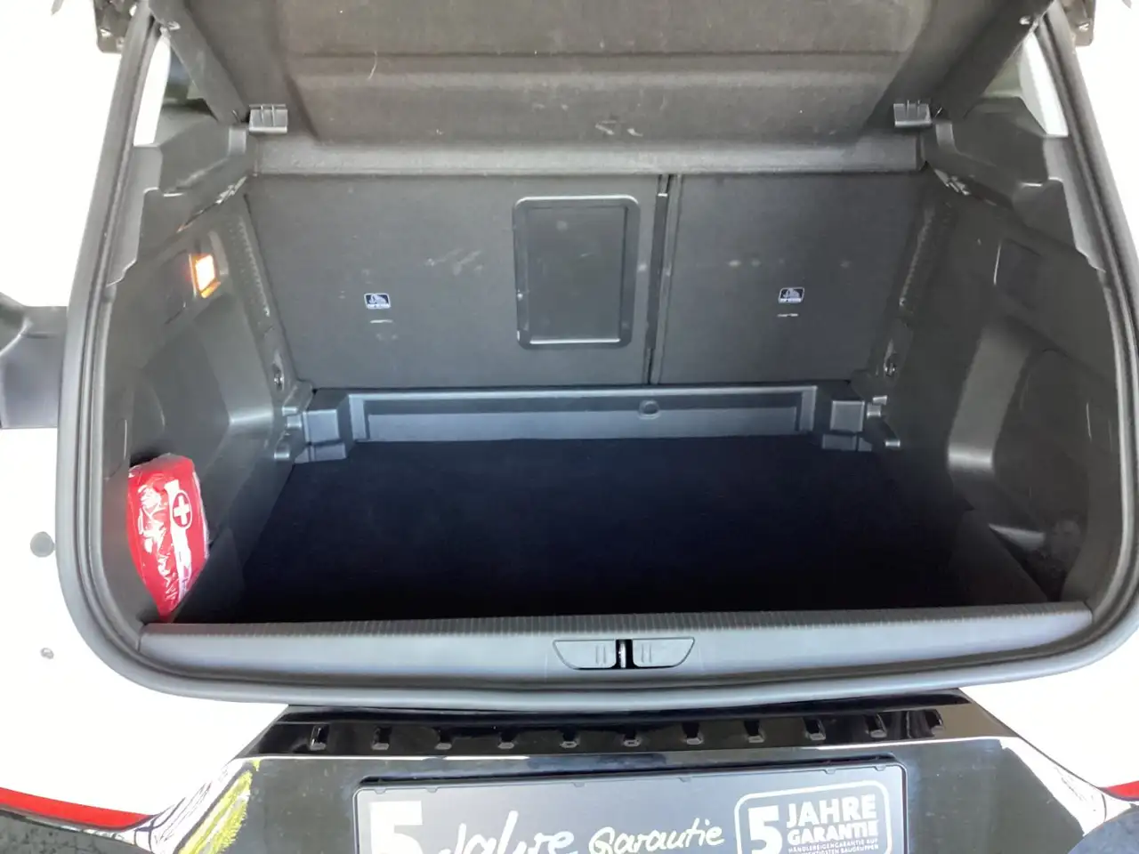 Opel Grandland 1.2 Kamera,LED,Navi,Sitz+Lenkhzg.,PDC — Galerie du véhicule 27