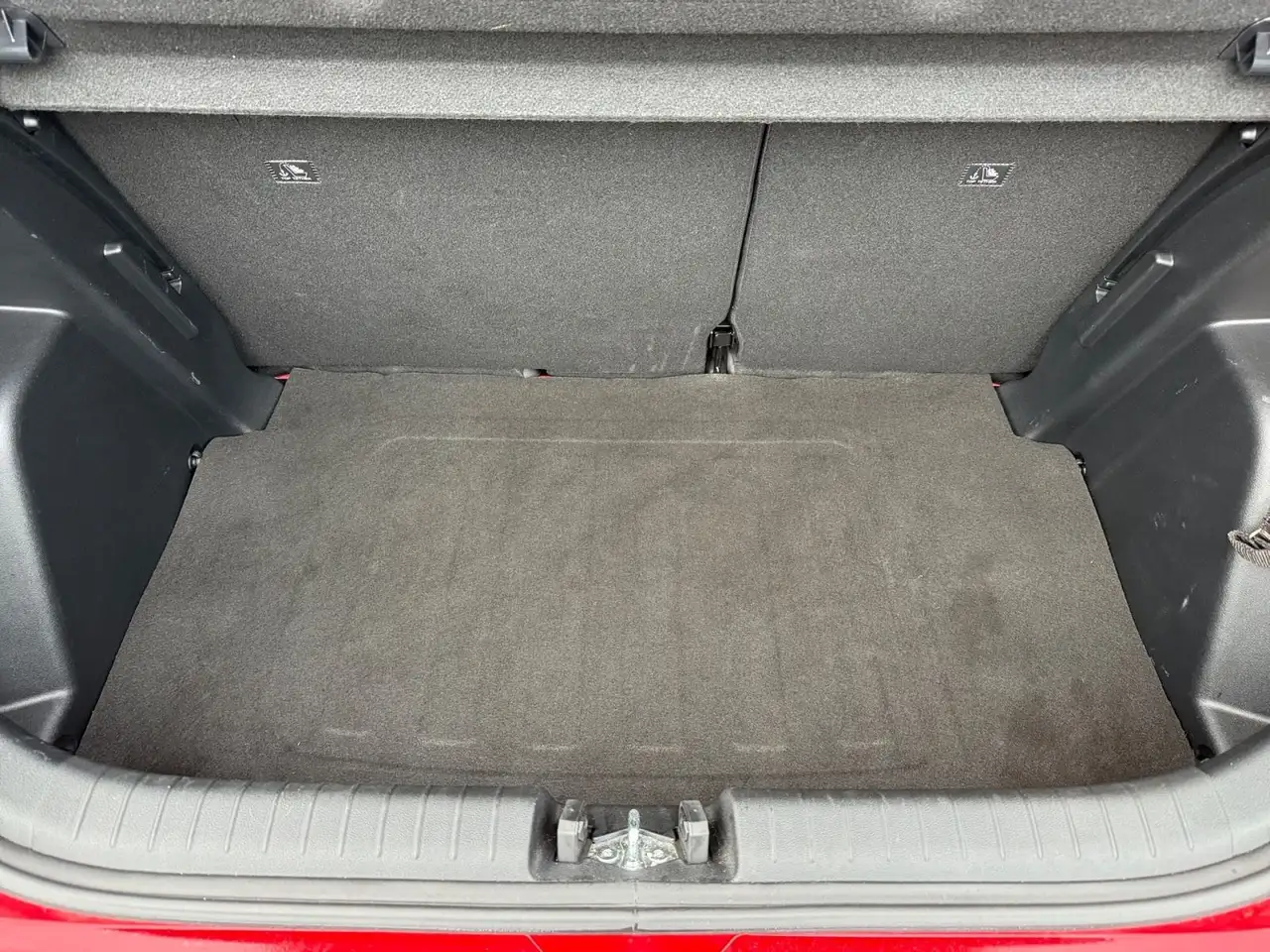 Hyundai i20 N-Line 1.2 MPI MT Navigation — Vehicle gallery 12