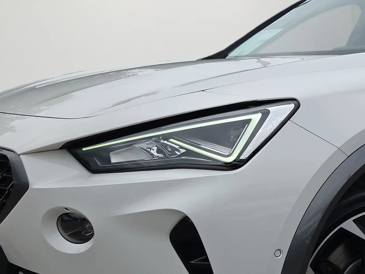 CUPRA Formentor VZ 4Drive 310PS DSG ACC+KAMERA+KEYLESS+el.KLAPPE+N — Vehicle gallery 6