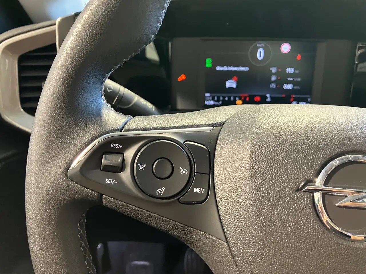 Opel Mokka 1.2 Parkpilot+17'' Alu Allwetter+LED — معرض صور السيارة 11