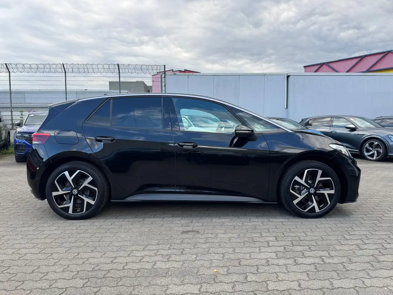 Volkswagen ID.3 Pro Move ACC e-SITZE KAMERA 19Z SHZ VC — Vehicle gallery 6