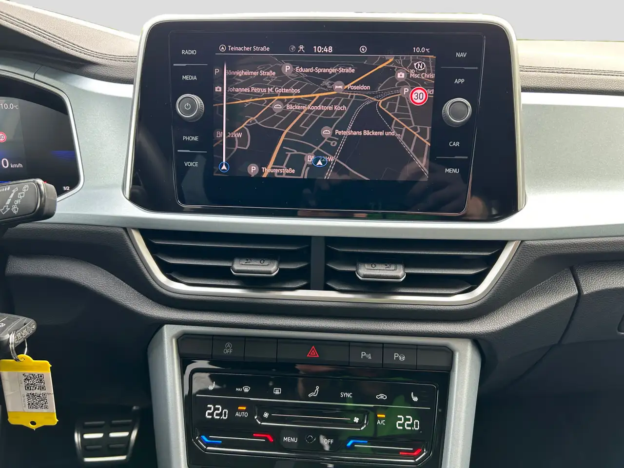 Volkswagen T-Roc 1.5TSI DSG Goal LED Navi ACC CAM APP Sitzh — معرض صور السيارة 7