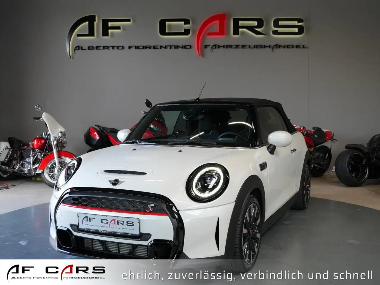 MINI Cooper S Cabrio JCW Trim LED ACC Navi Kamera — Seevetal