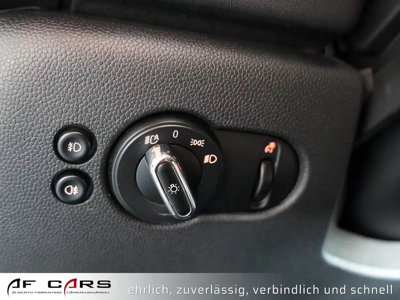 MINI Cooper S Cabrio JCW Trim LED ACC Navi Kamera — معرض صور السيارة 10