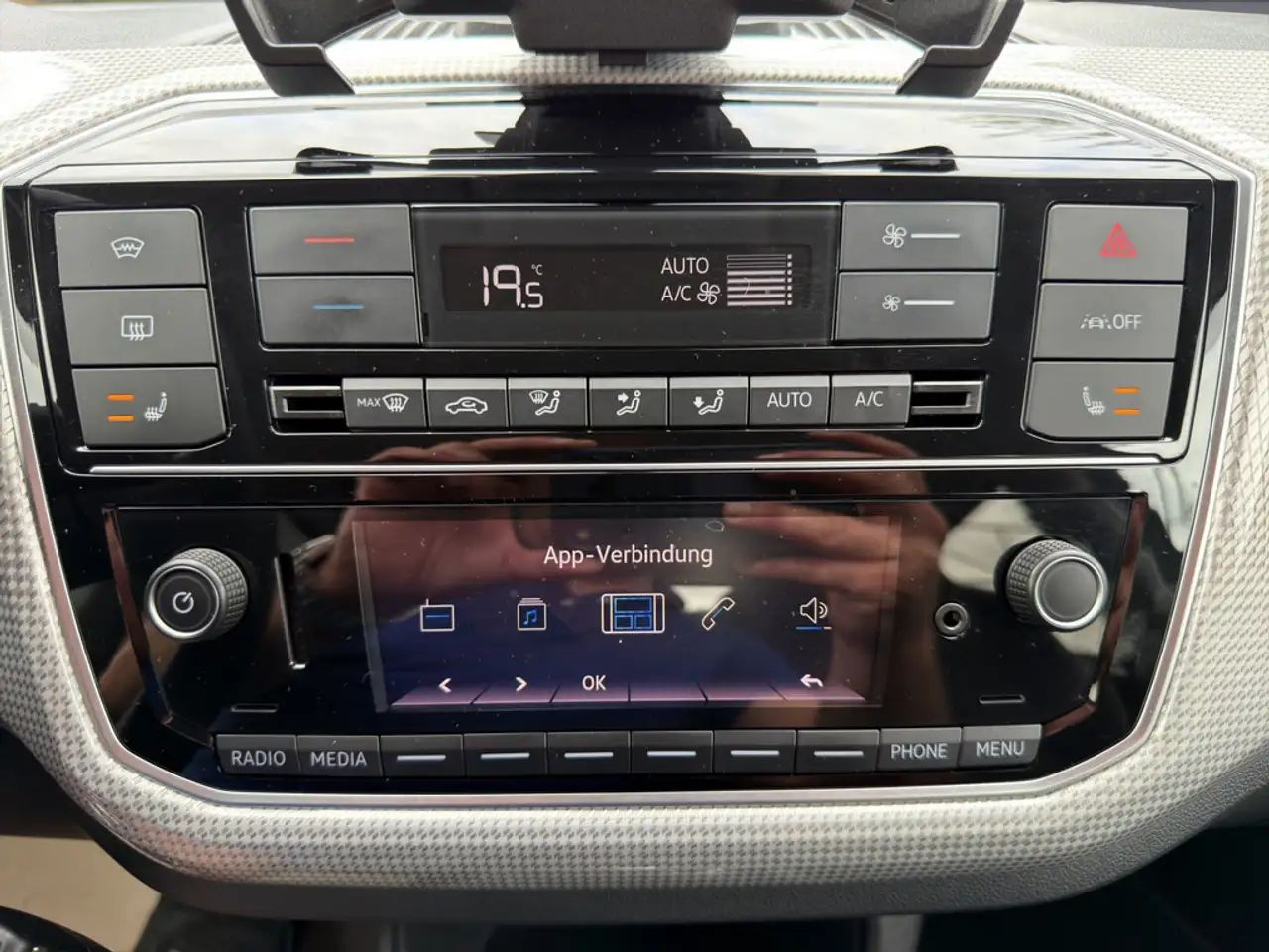 Volkswagen e-up! Edition 32,2 kWh Batterie — Galería del vehículo 16