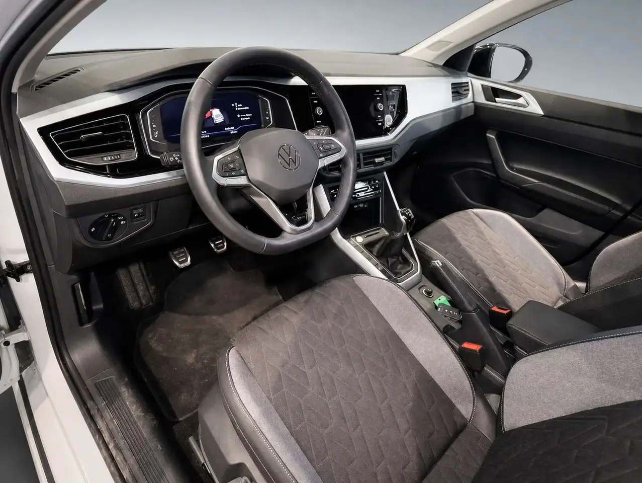 Volkswagen Taigo 1.0 TSI Goal Keyless+DigitalCockpit+++ — معرض صور السيارة 10