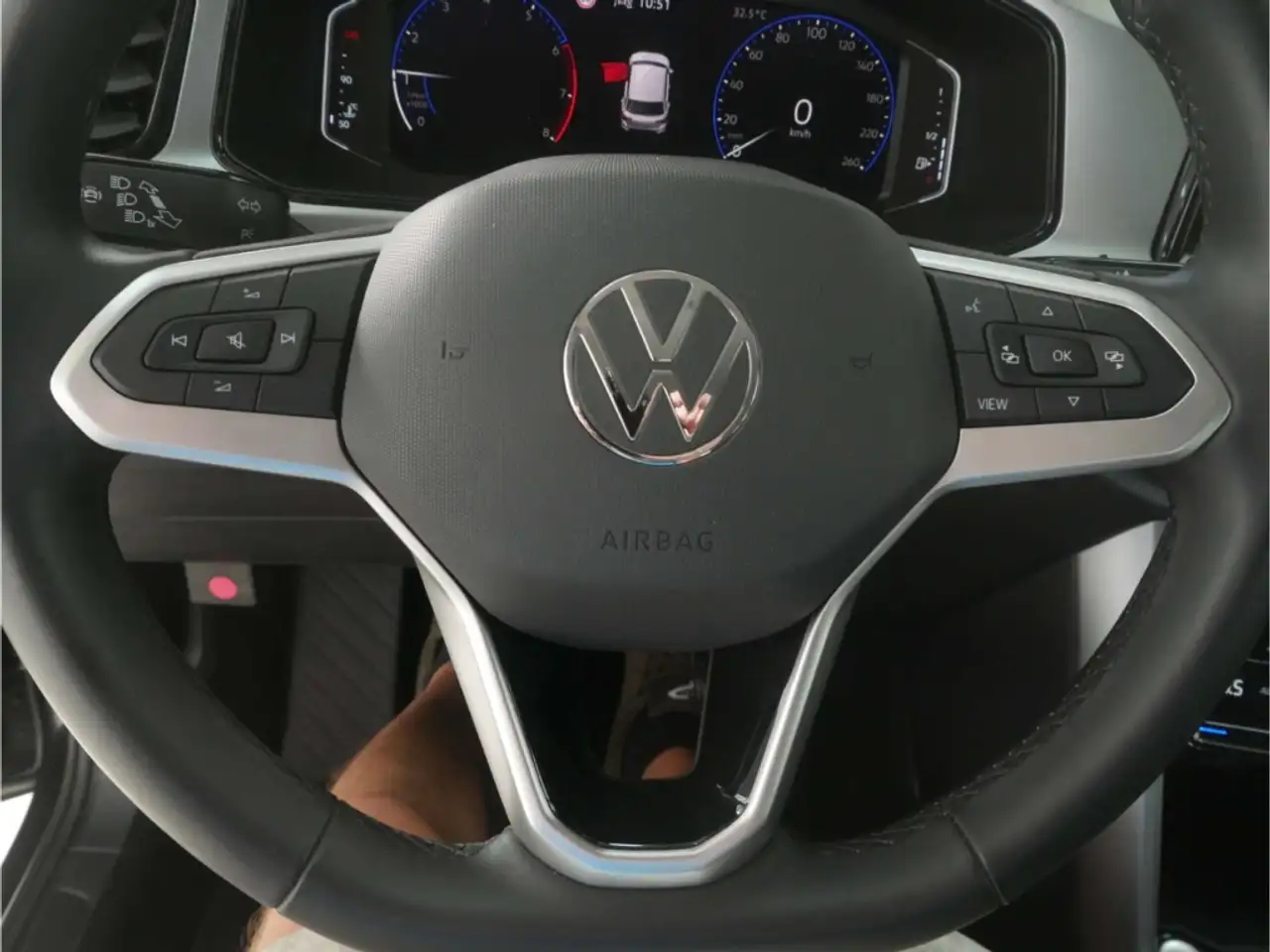 Volkswagen T-Roc 1.0 TSI Life 6-Gg. NAV/LED/Standheizung — معرض صور السيارة 11