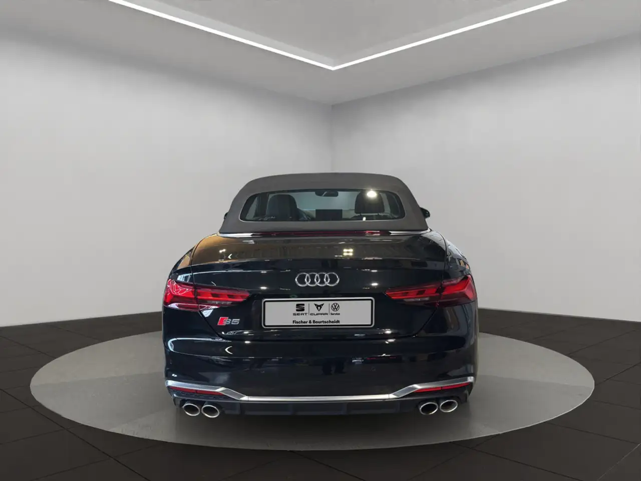 Audi S5 Cabriolet FSI 3.0 TFSI quattro basis 360° — Vehicle gallery 4