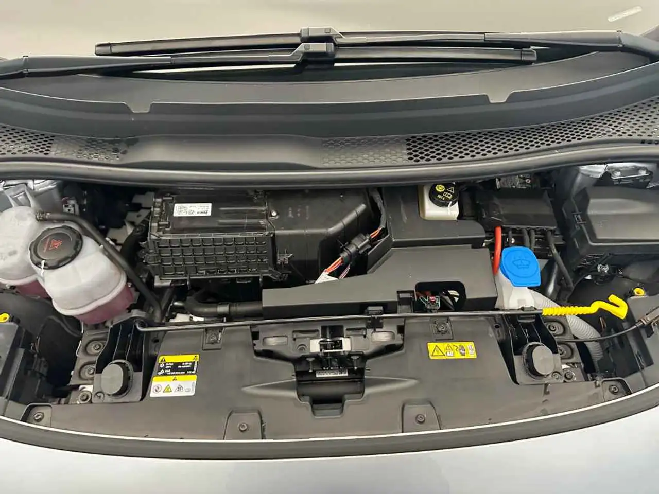 Volkswagen ID.3 Pro S 77 kWh *NAVI*ACC*WÄRME*SHZ* — معرض صور السيارة 17