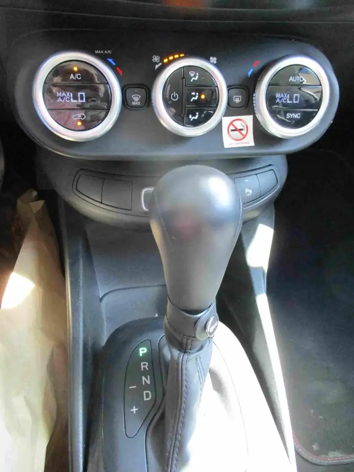 Fiat 500X X 1.5 Mild-Hybrid DCT AT Sport 4x2, Alu18, (EURO 6 — Galería del vehículo 9