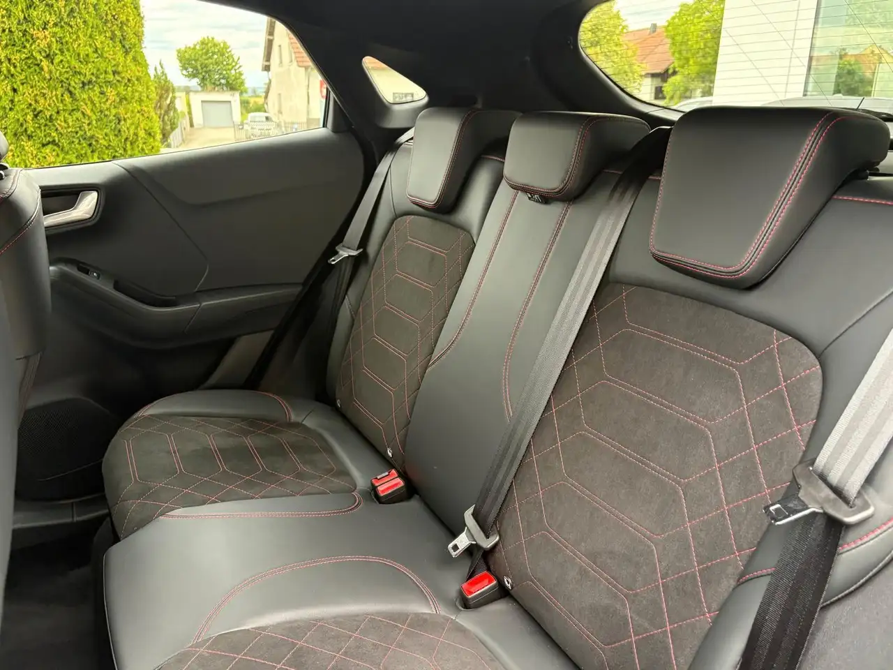 Ford Puma 1.0 ST-LINE X FACELIFT B&O 360° WINTERP. — Galerie du véhicule 12