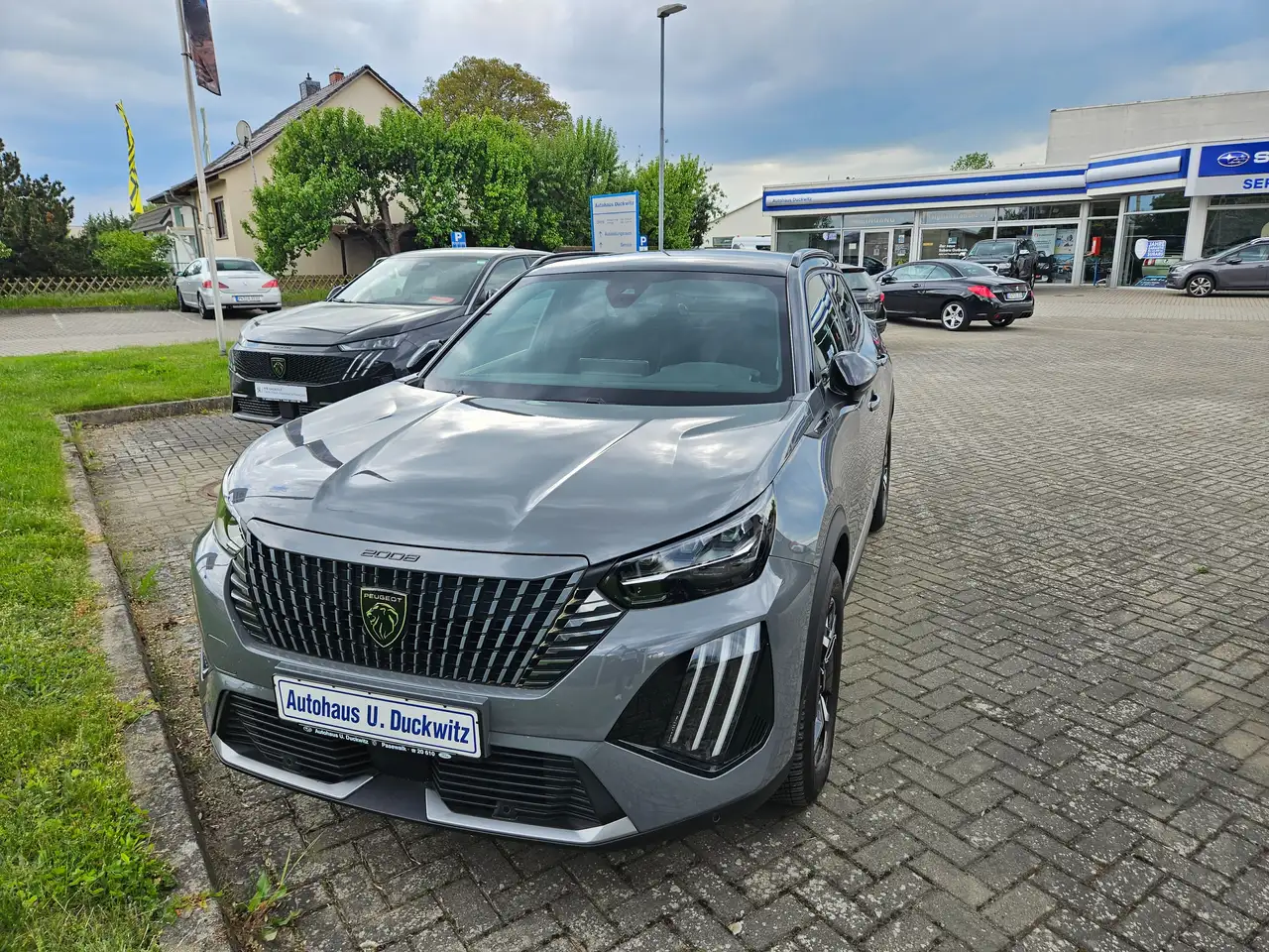 Peugeot 2008 GT, Kamera, Ledersitze Sitzheizung — معرض صور السيارة 3