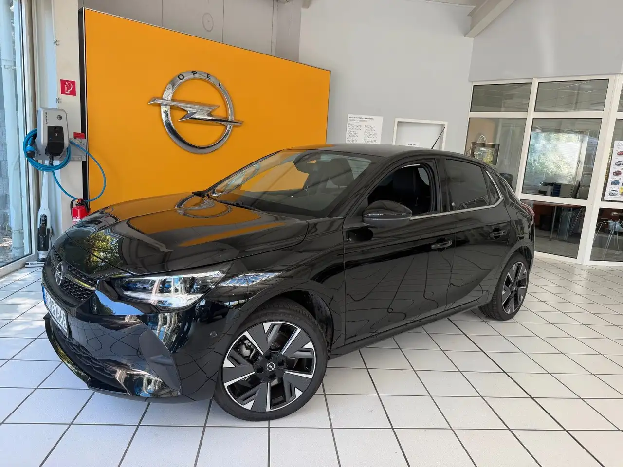 Opel Corsa F e Elegance Navi+LED+Kamera — Olpe