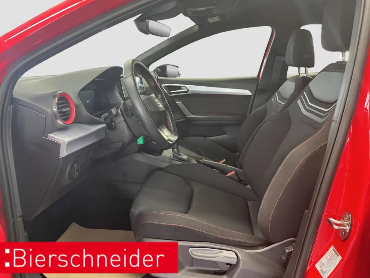 SEAT Ibiza 1.0 TSI DSG FR NAVI REAR VIEW SHZ — معرض صور السيارة 13