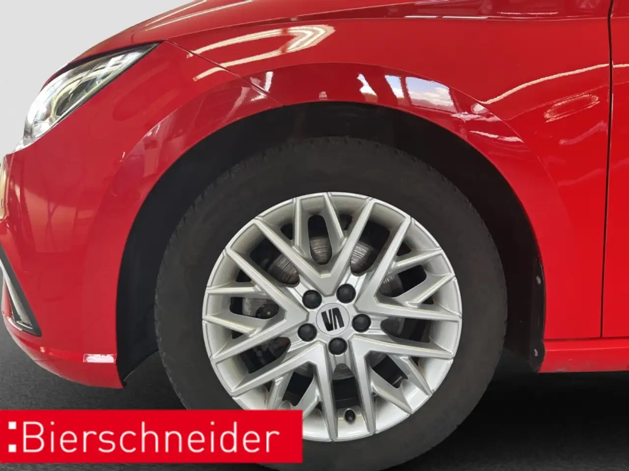SEAT Ibiza 1.0 TSI DSG FR NAVI REAR VIEW SHZ — معرض صور السيارة 29