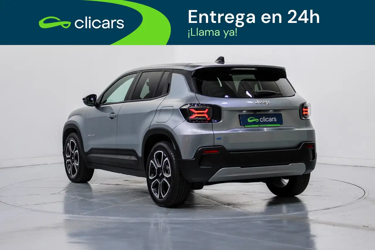 Jeep Avenger BEV Summit 115KW 54Kwh — Galerie du véhicule 9