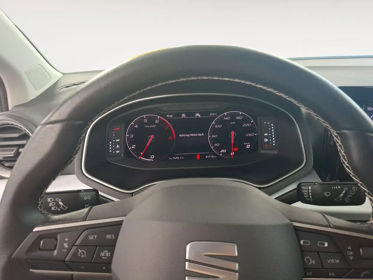 SEAT Ibiza Style 1.0 TSI PDC CarPlay SHZ Tempomat LM — Galerie du véhicule 11