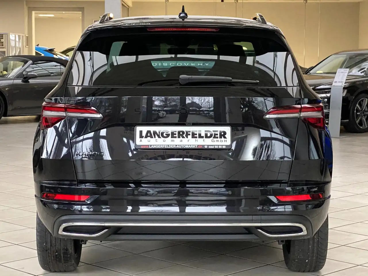 Skoda Karoq Karoq Sportline 1,5TSI DSG*AHK*NAVI*ACC*CARPLAY* — Vehicle gallery 4
