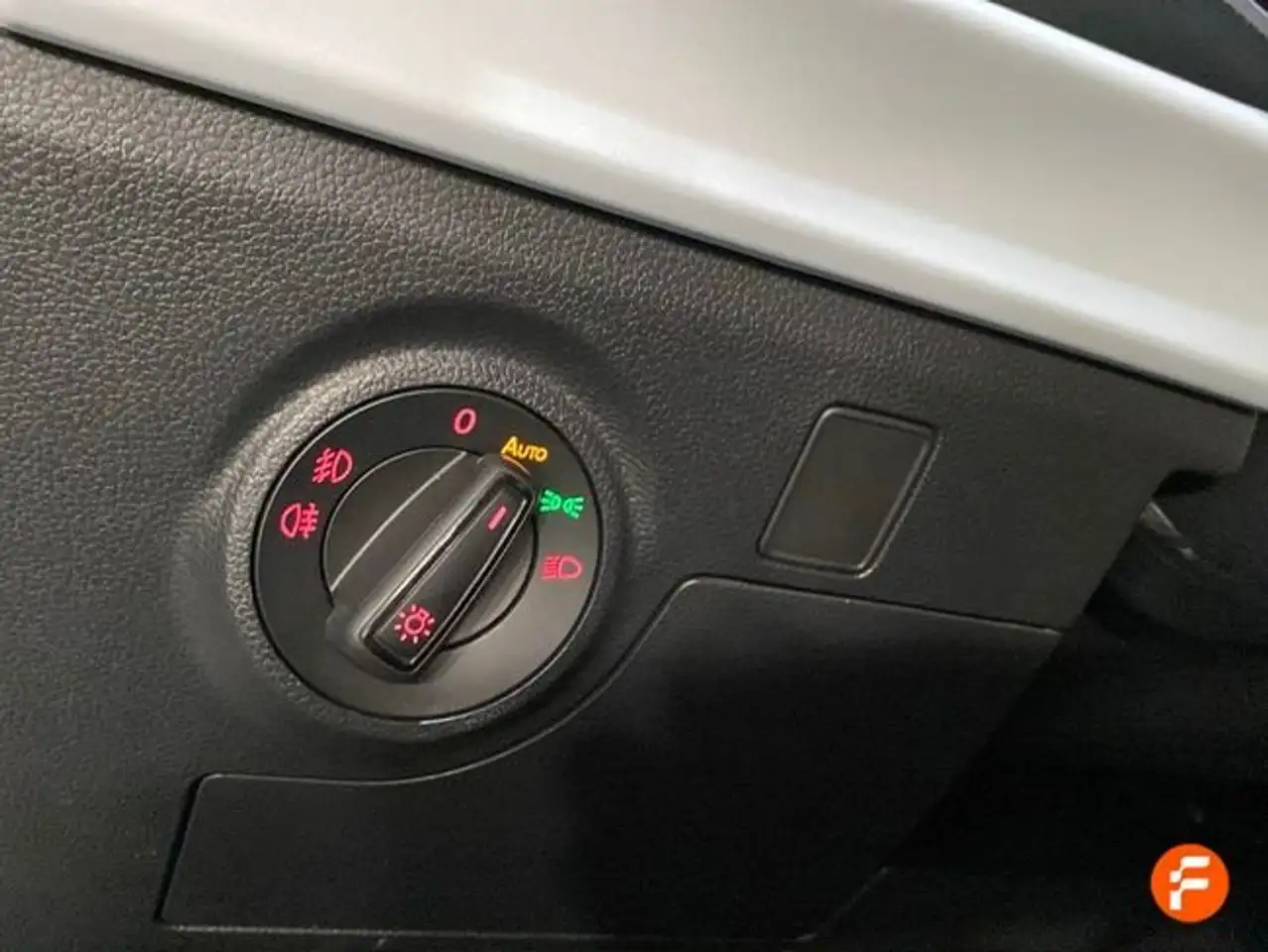 SEAT Arona 1.0 TSI 81kW DSG Style XL — Galería del vehículo 19