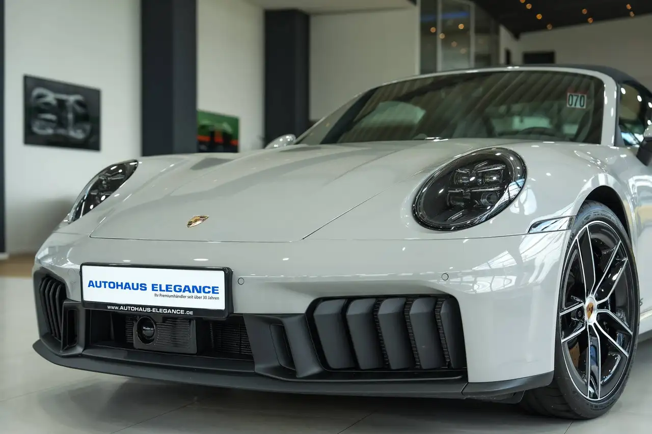 Porsche 992 Targa 4 GTS*SPORT-CHRONO*MATRIX*LIFT*BOSE*21* — معرض صور السيارة 38