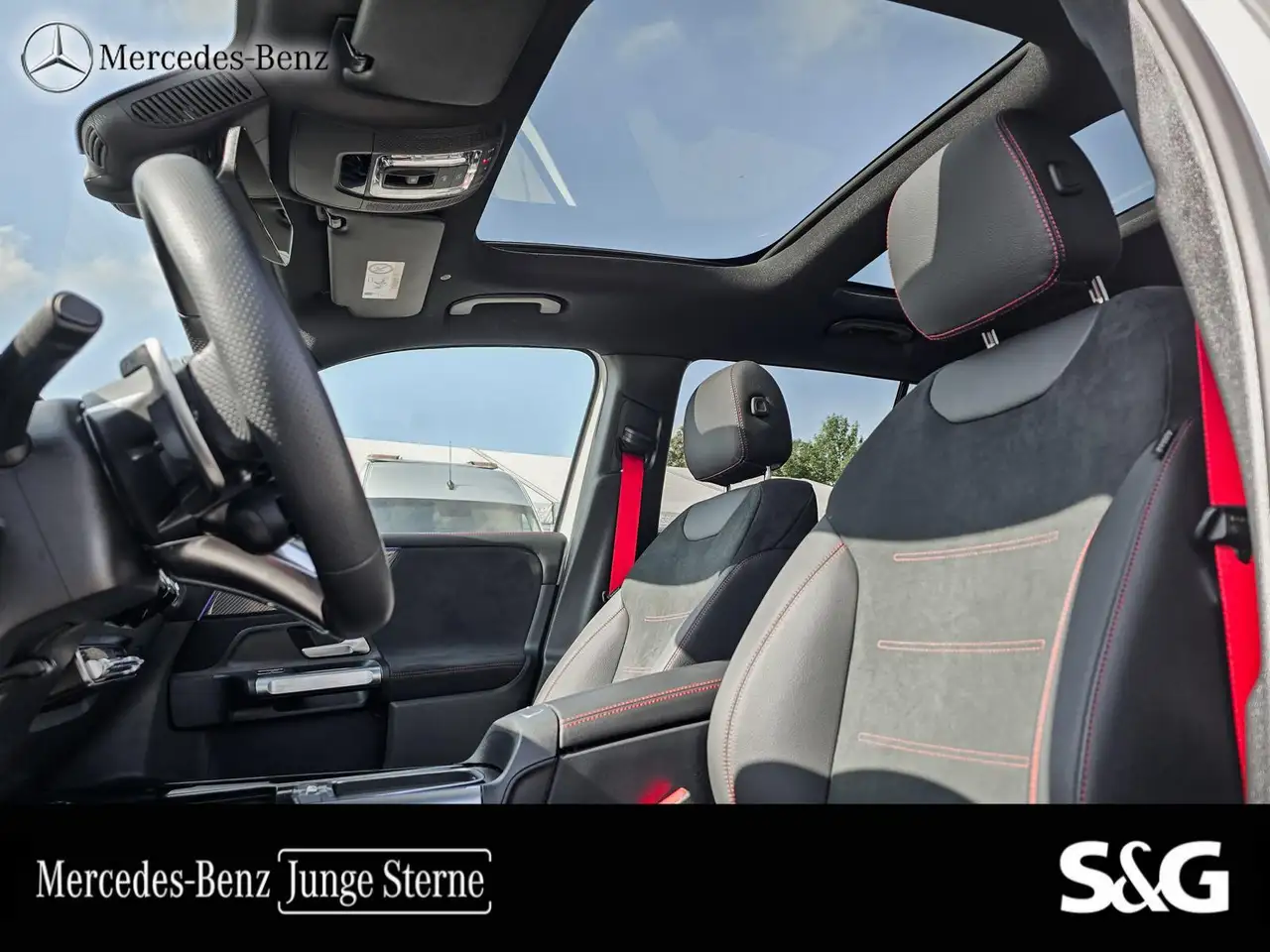 Mercedes-Benz GLB 35 AMG 4M Night+M-LED+Totwink+Pano+HUD+360° — Vehicle gallery 9