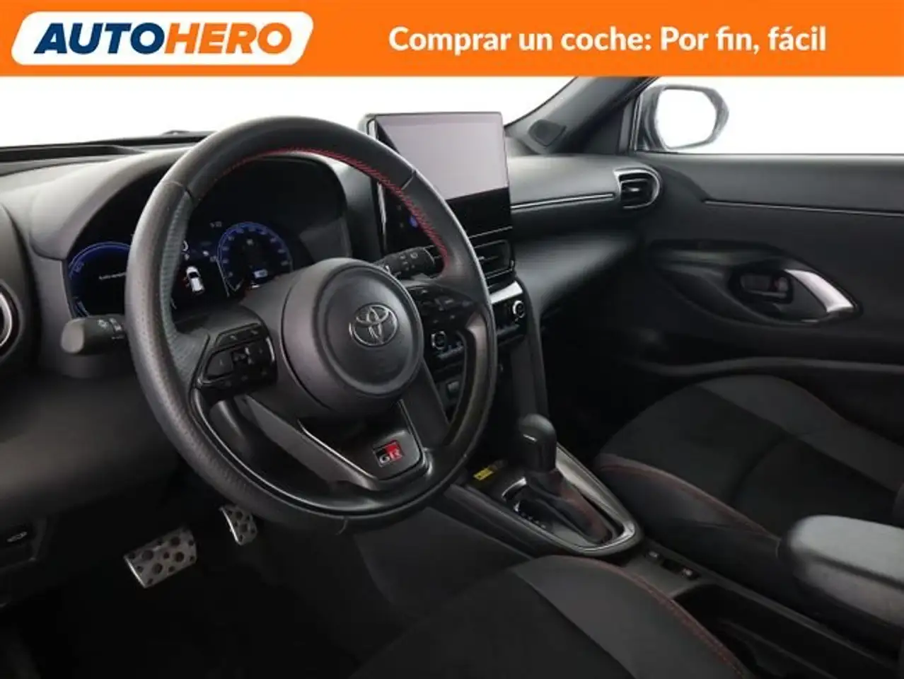 Toyota Yaris Cross 1.5 Hybrid GR Sport — Vehicle gallery 12