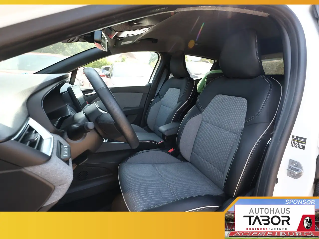 Renault Clio V 1.6 E-TECH Hybrid 145 Techno LED 360° PDC — معرض صور السيارة 6