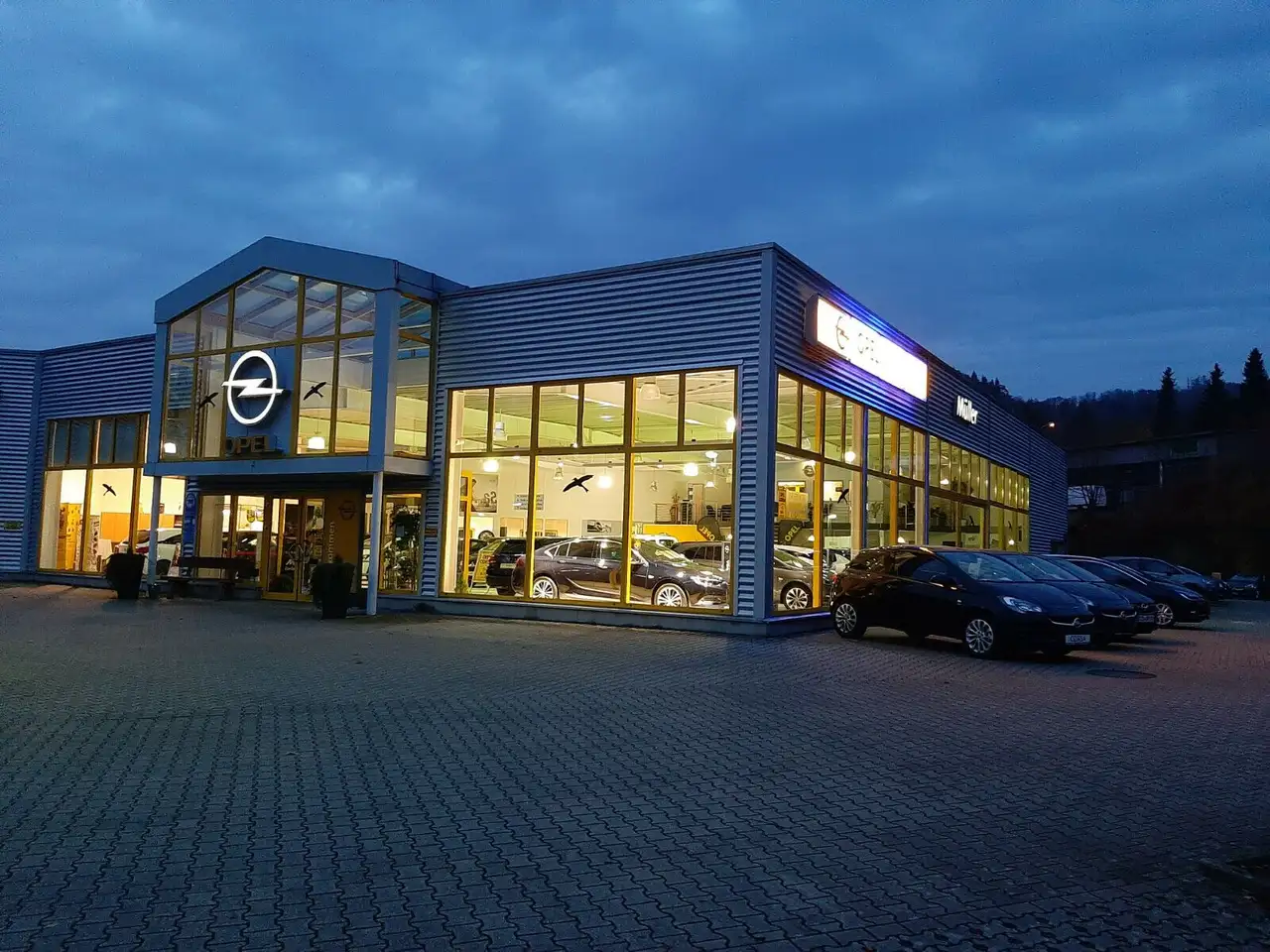 Opel Astra L Lim. 5-trg. Edition — Galerie du véhicule 19