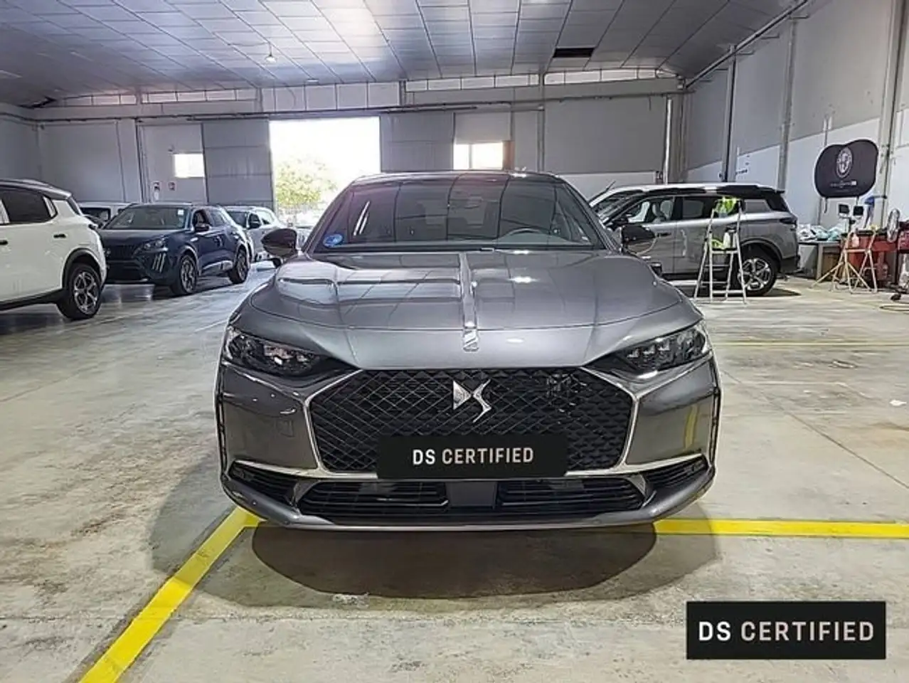 DS Automobiles DS 9 E-Tense Performance Line + Aut. 250 — Vehicle gallery 2