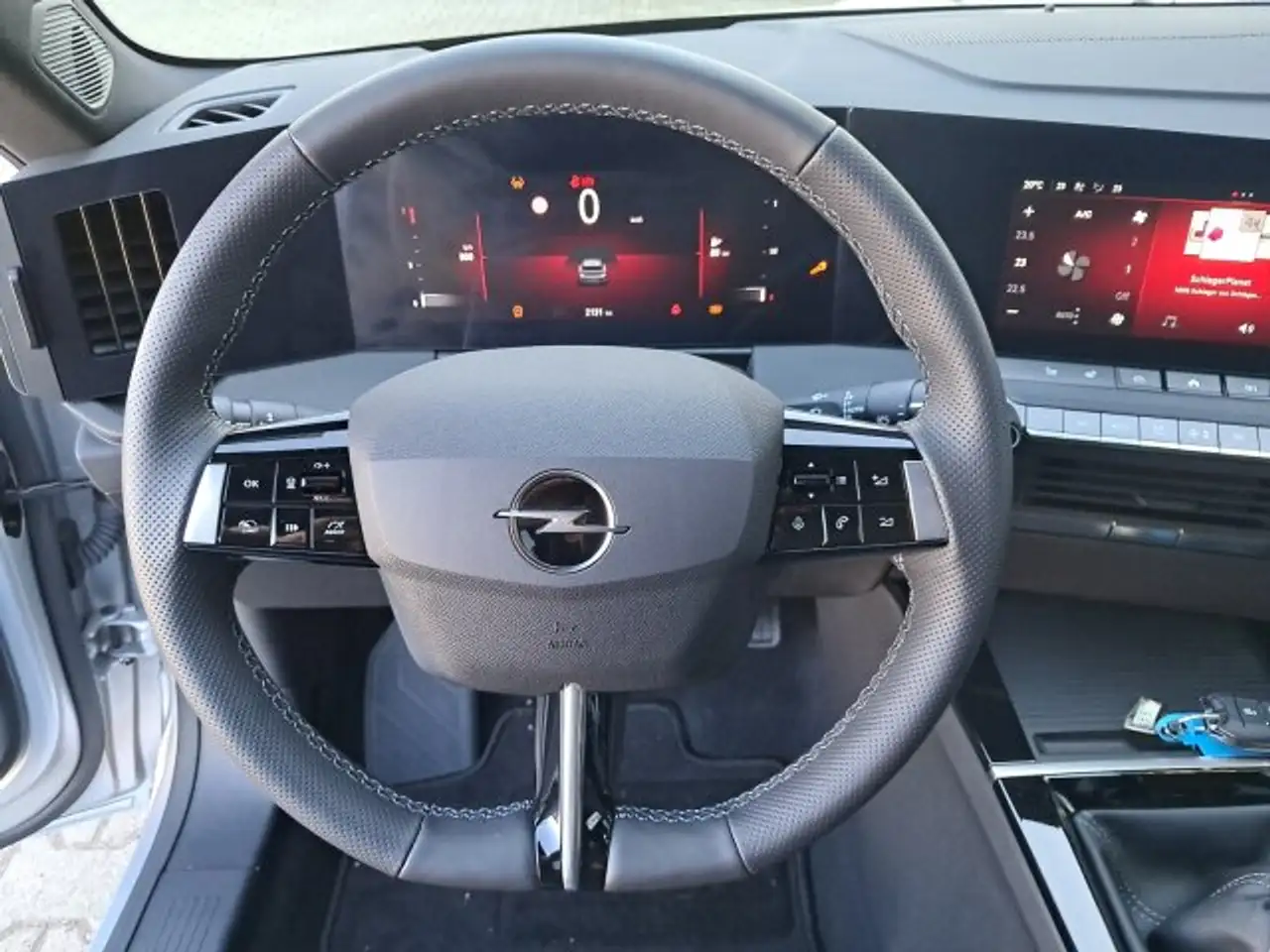 Opel Astra Astra L ST 1.2 Turbo GS Klimaautomatik Sitzheizung AHZV — Galerie du véhicule 10