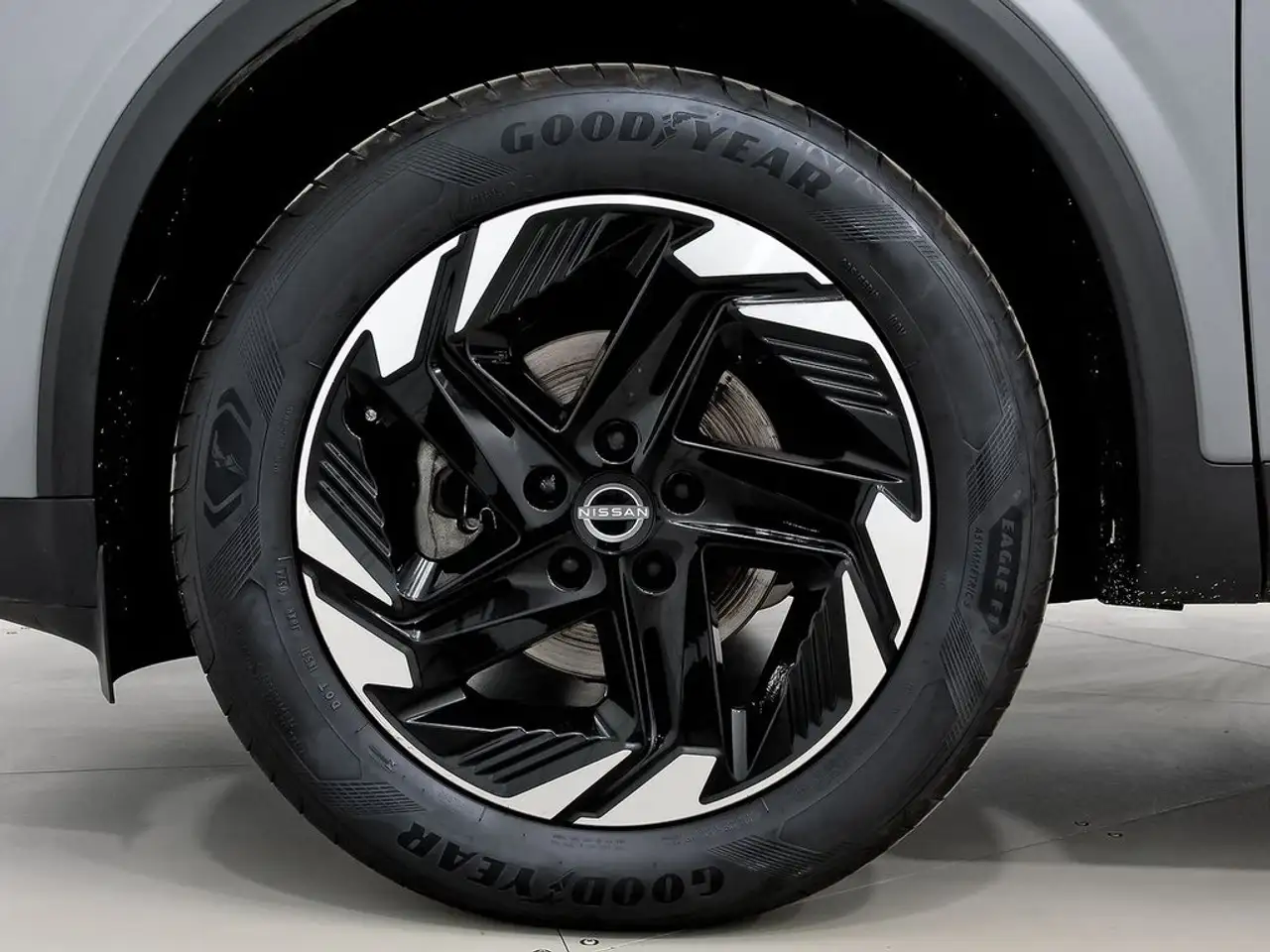 Nissan Qashqai DIG-T 103kW N-Connecta — Vehicle gallery 10