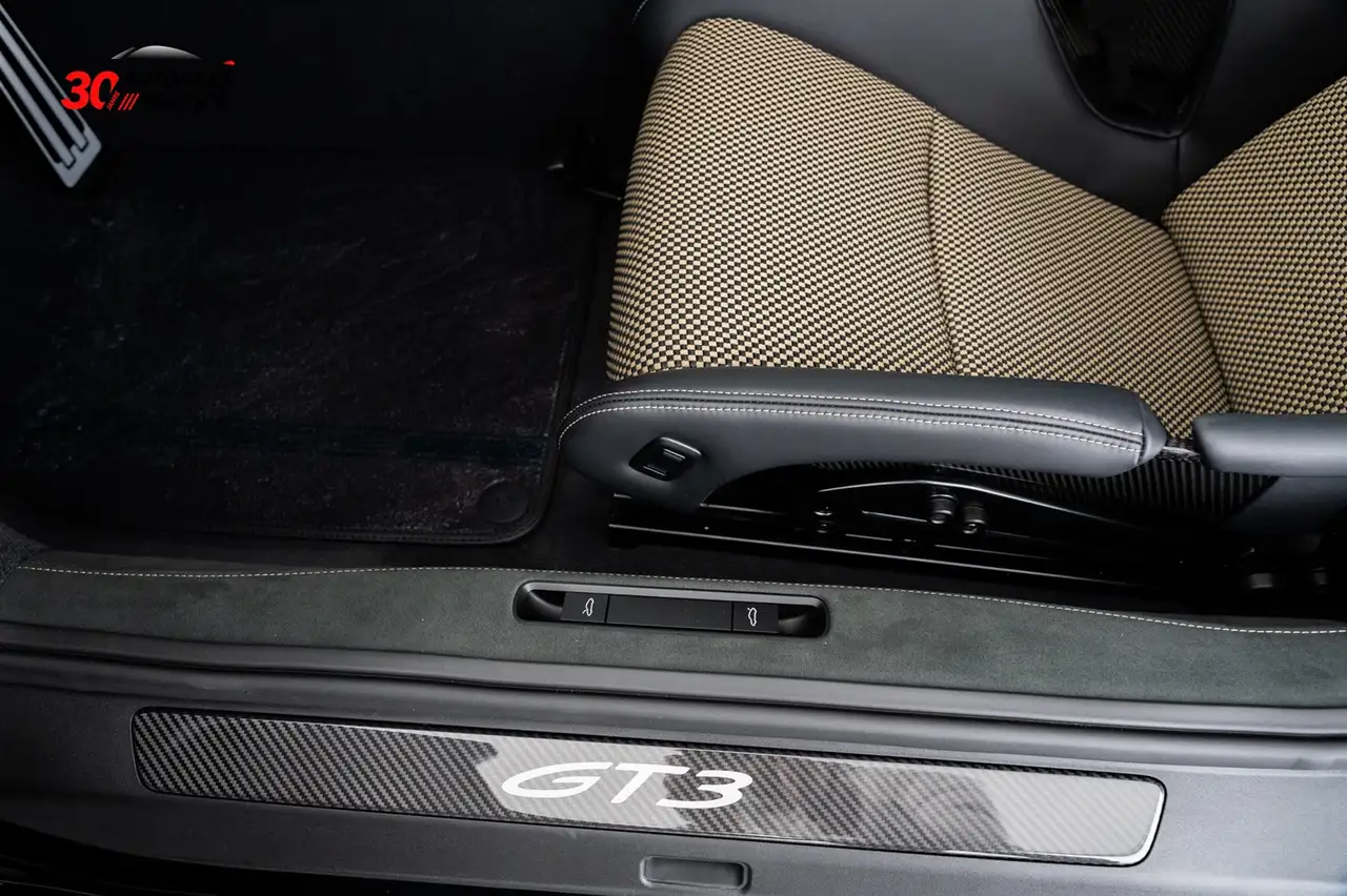 Porsche 992 GT3 CXX Sonderwunsch - Racetex - Carbon VOLL — Vehicle gallery 22