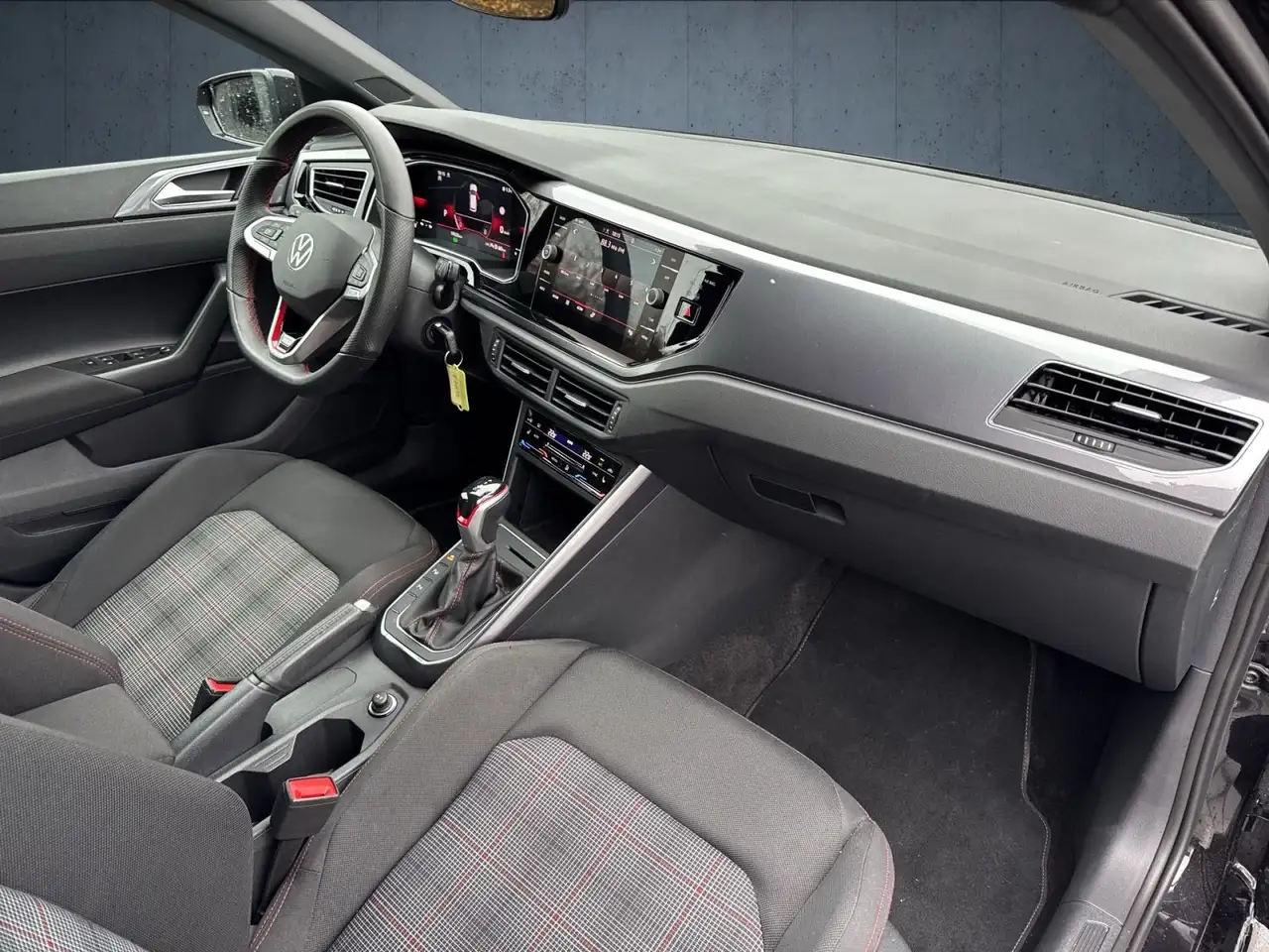 Volkswagen Polo GTI DSG Matrix/AppCon/ACC/Assist/Clima/SHZ — Vehicle gallery 14