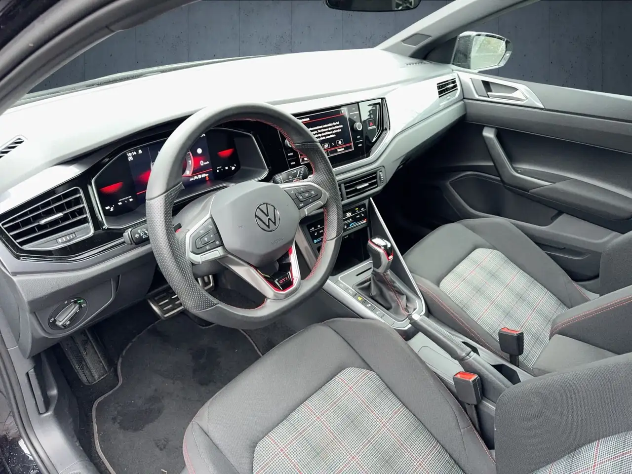 Volkswagen Polo GTI DSG Matrix/AppCon/ACC/Assist/Clima/SHZ — Vehicle gallery 9