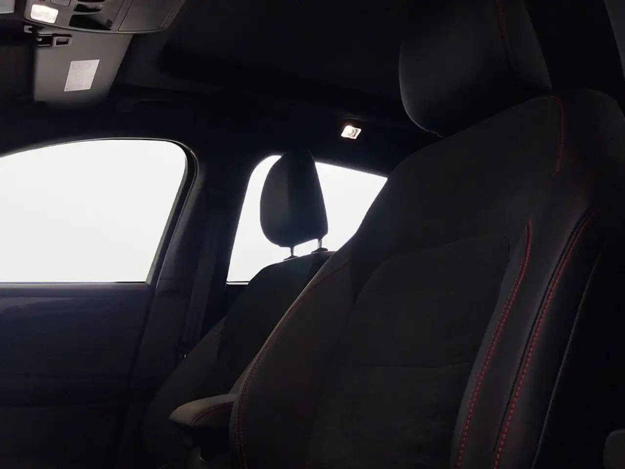 Ford Kuga 1.5 EcoBoost ST-LINE X — Vehicle gallery 16
