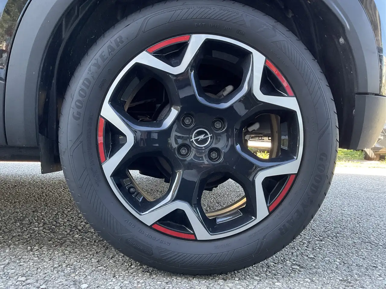 Opel Mokka 1.2 Turbo GS Line SHZ+Winterp.+Kam.+KlimaA — Galería del vehículo 18