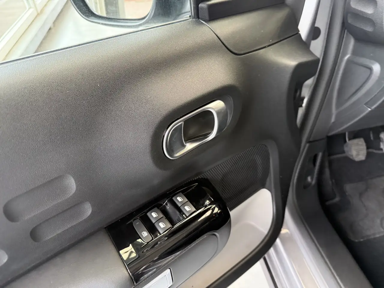 Citroen C3 Plus *LED *CarPlay *Sitzhzg. *PDC *Tempomat — Vehicle gallery 17