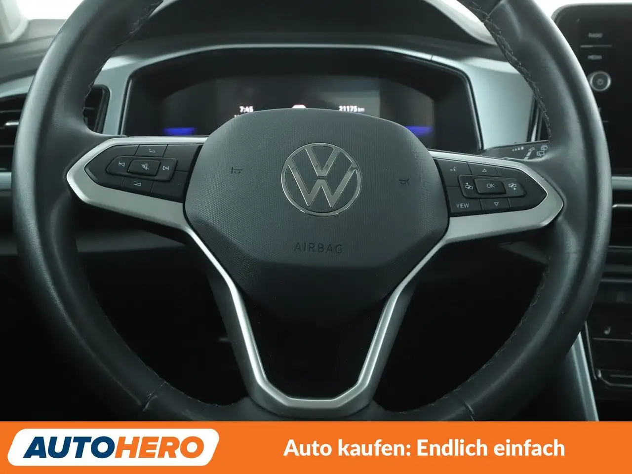 Volkswagen T-Roc 1.5 TSI ACT Life Aut.*LED*NAVI*PDC*SHZ*KLIMA* — معرض صور السيارة 19