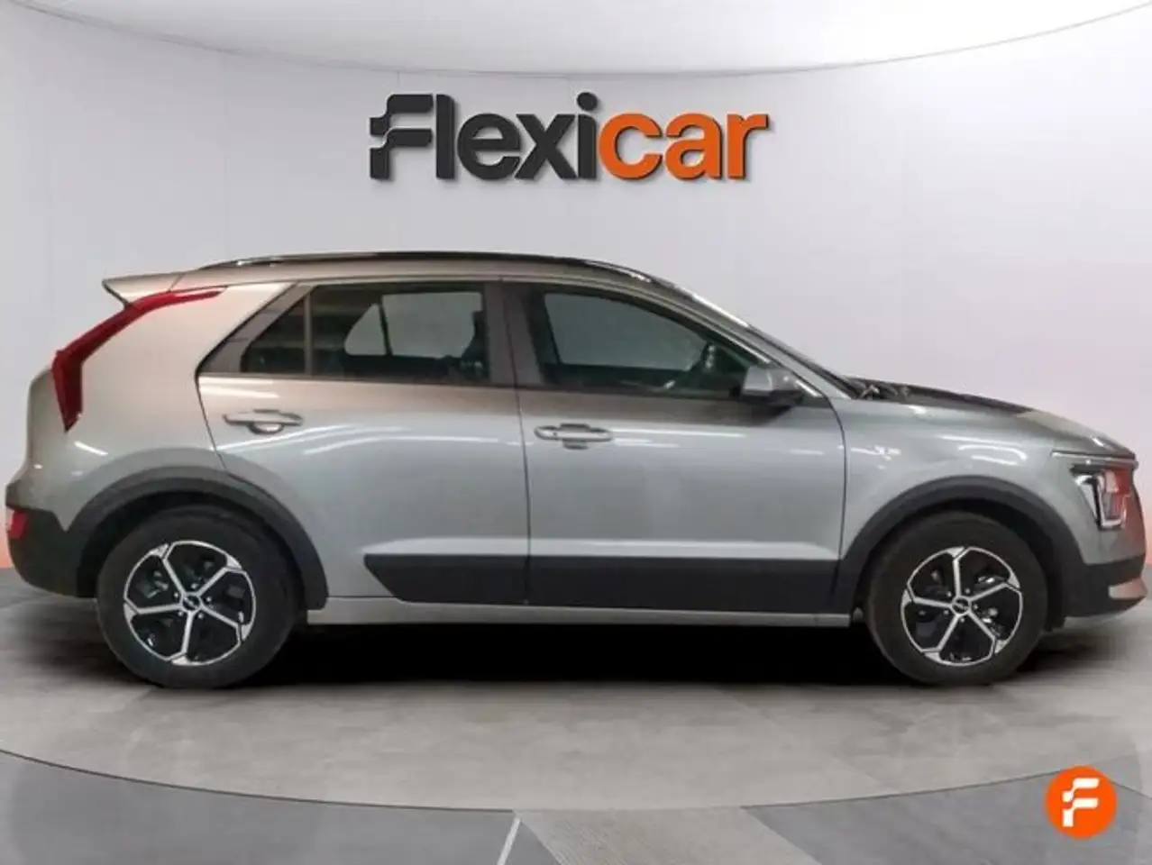Kia Niro 1.6 HEV Concept 129 — Vehicle gallery 4
