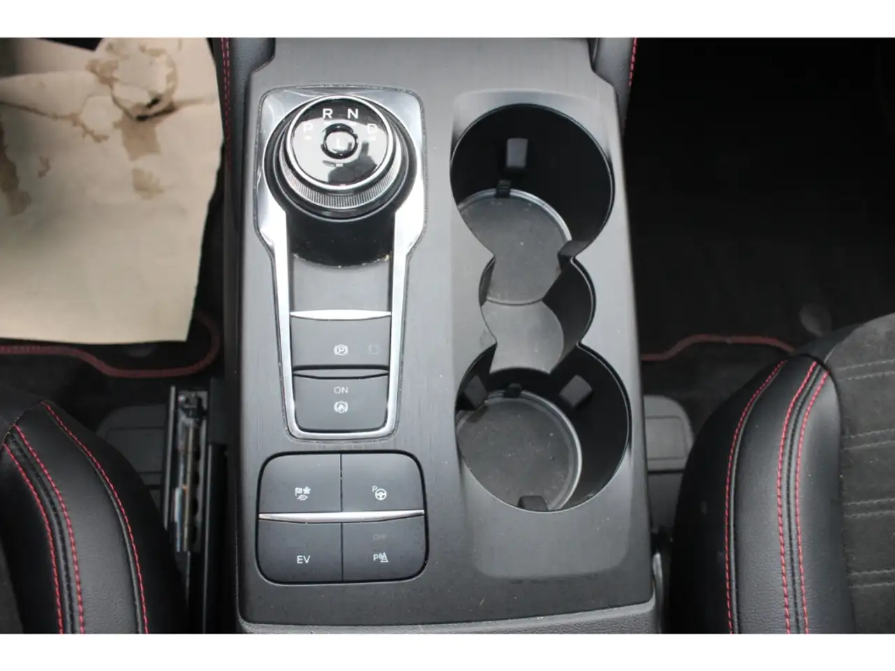 Ford Kuga ST-LINE X PHEV, AHK, ACC, MET, NAVI, LED, BEH. WSS — معرض صور السيارة 22
