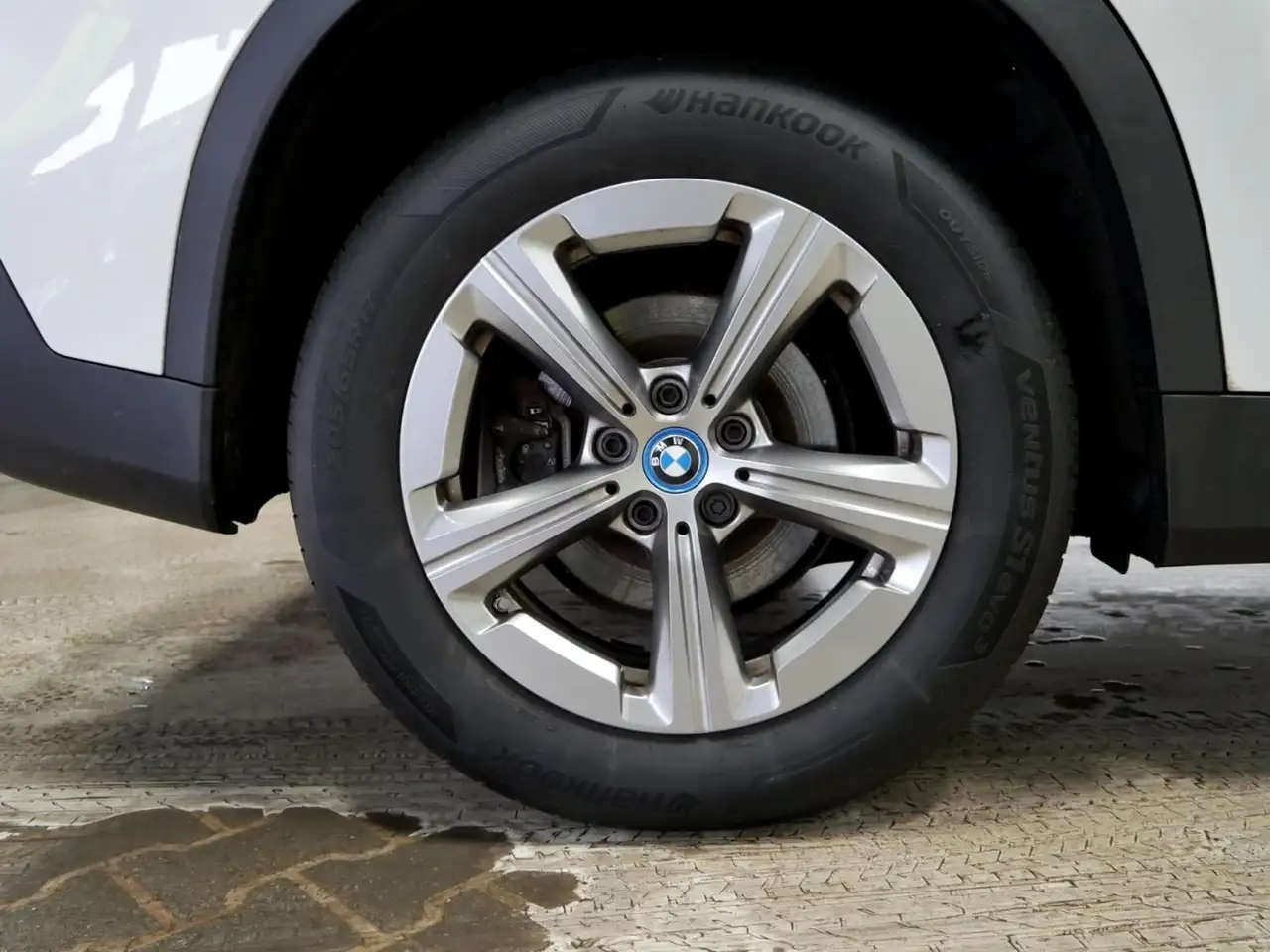 BMW X1 xDrive 30e Sport HeadUp 360°Kam Standklima — Vehicle gallery 15